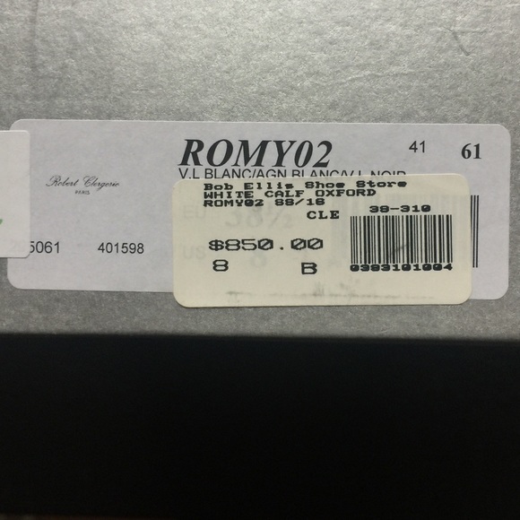 Robert Clergerie White Calf Oxfords - Picture 4 of 5